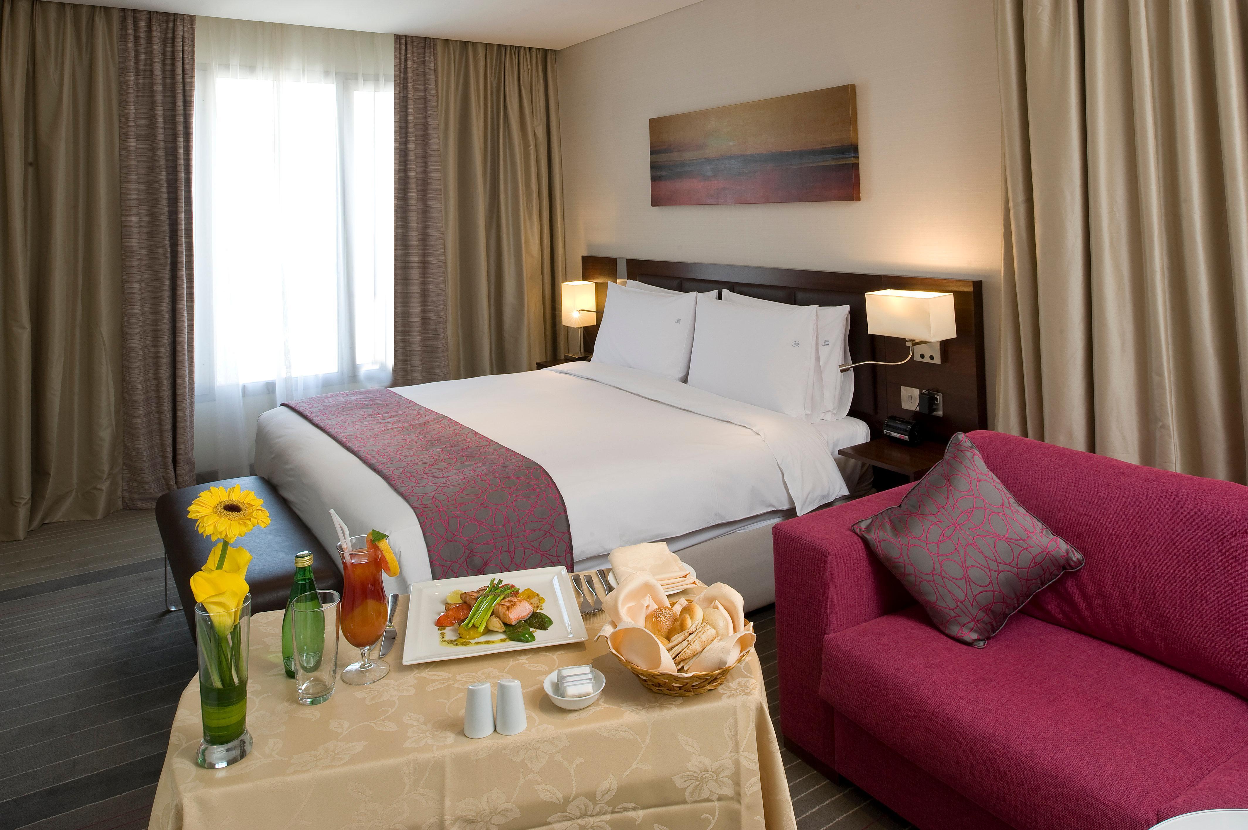 Hotel Al Madinah Holiday Mascate Exterior foto